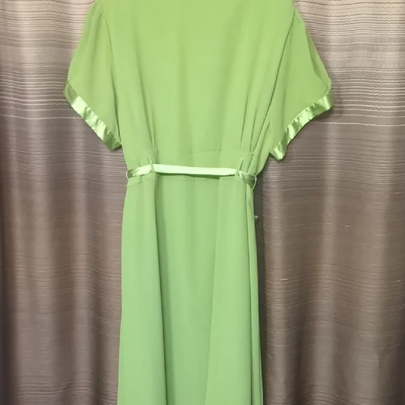 Jessica London Green Satin-Trim Midi Dress - Picture 3 of 6